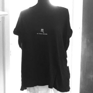 NWT WILDFOX BLACK T-SHIRT